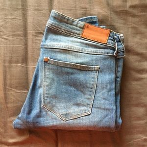 H&M Light Wash Super Skinny Jeans